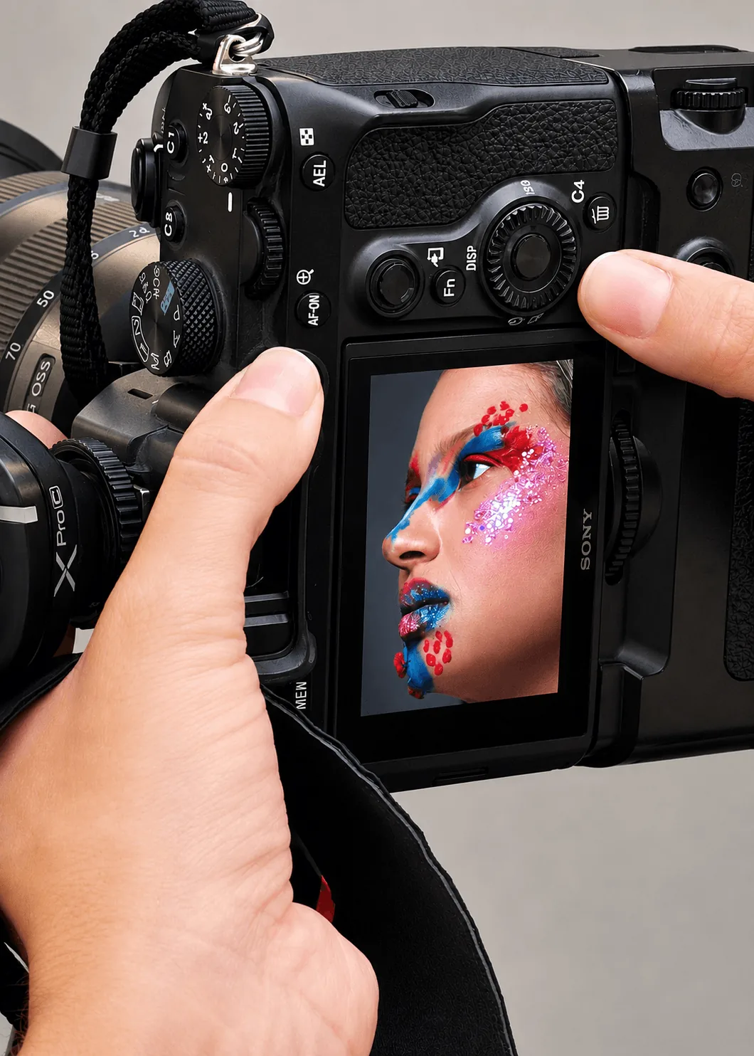 Camera capturing a dramatic editorial makeup look. Professional Makeup Artistry Program, Büchner Haus Academy