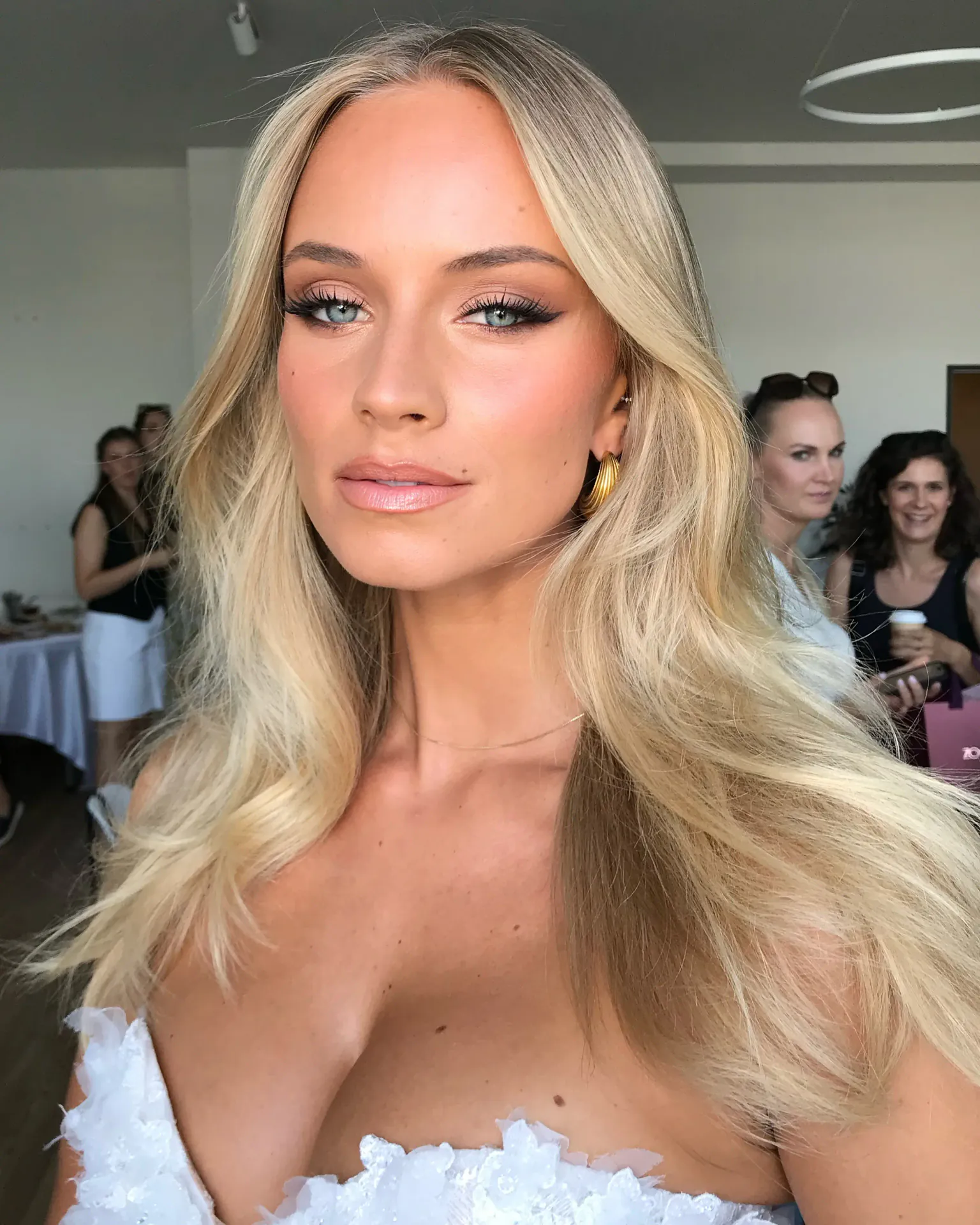 Soft luminous beauty makeup created by Mia Connor